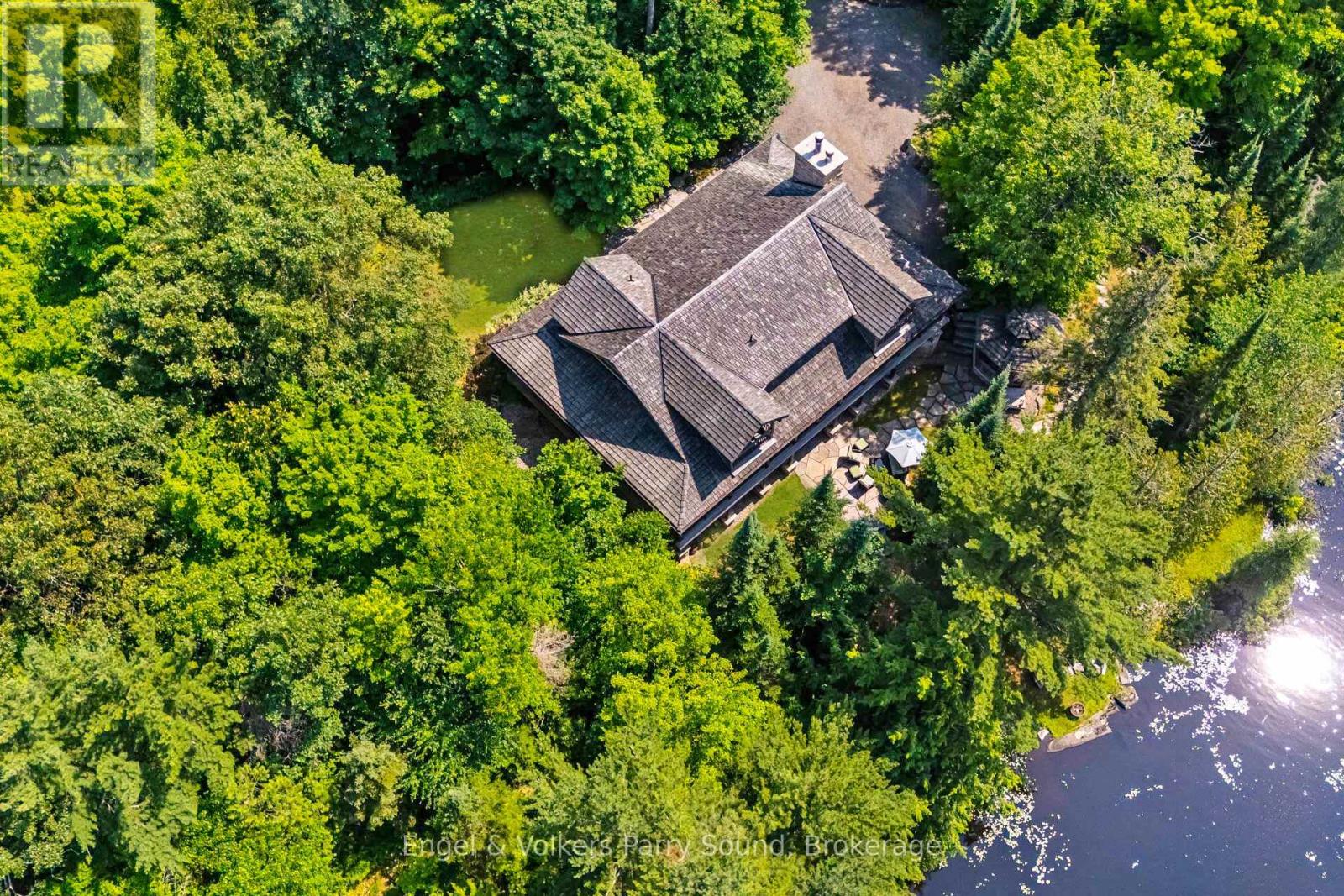 Additional view of the Limestone Lake property, photograph 42